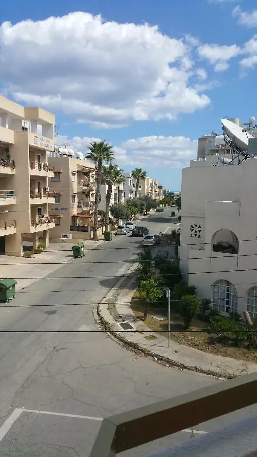St. Mamas Apts Scala