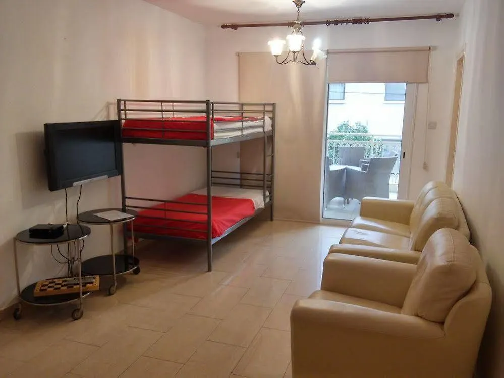 St. Mamas Apts Scala 0*,  Cipro