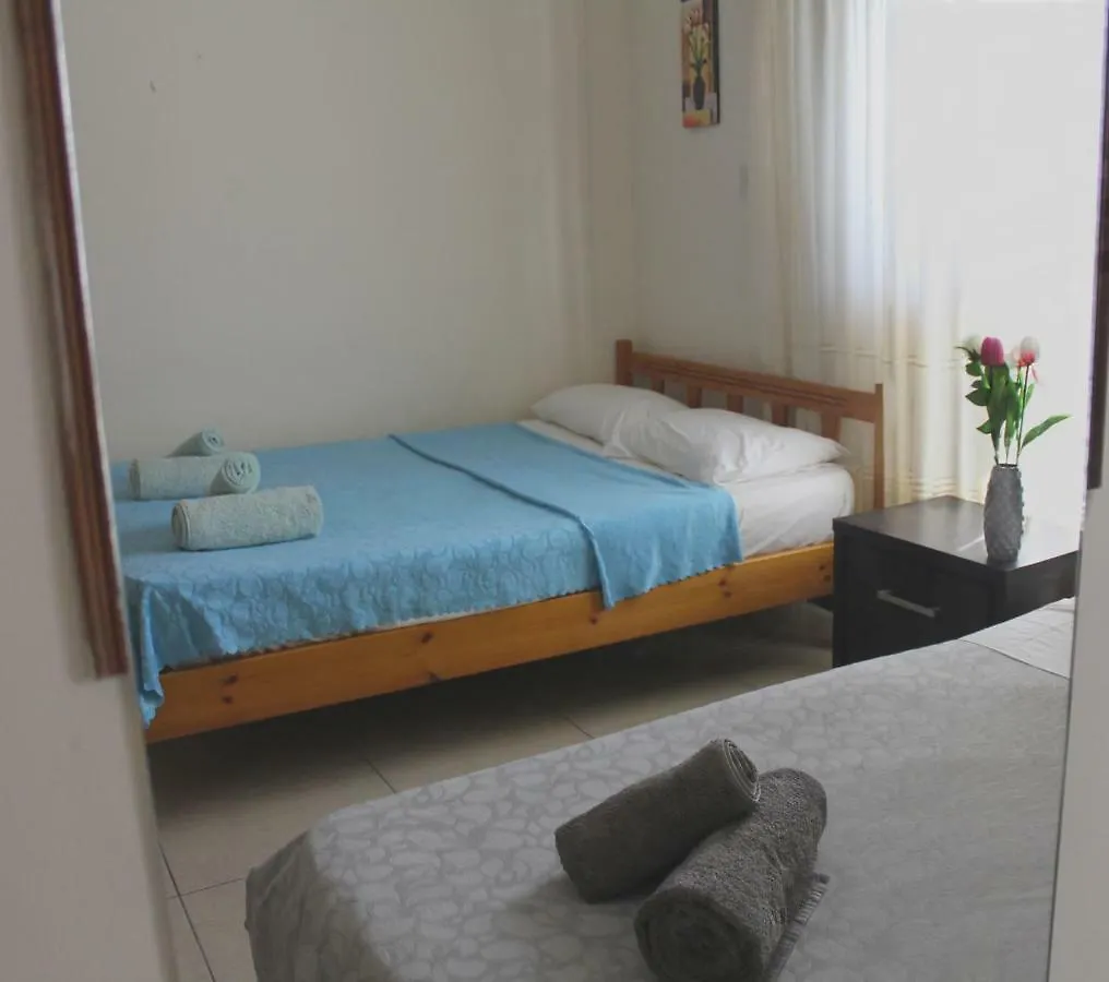 St. Mamas Apts Scala Cipro